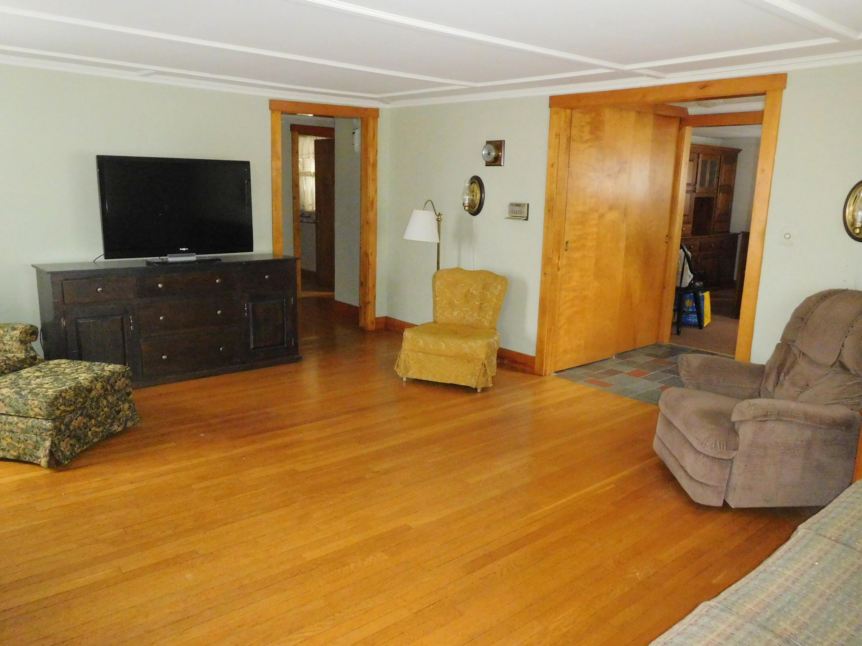 7 Joy Street Springvale, ME 04083 - Photo 5 of 32 05