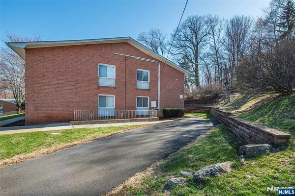 $274,500 | 2350 State Route 10, Unit A9, Morris Plains, NJ 07950