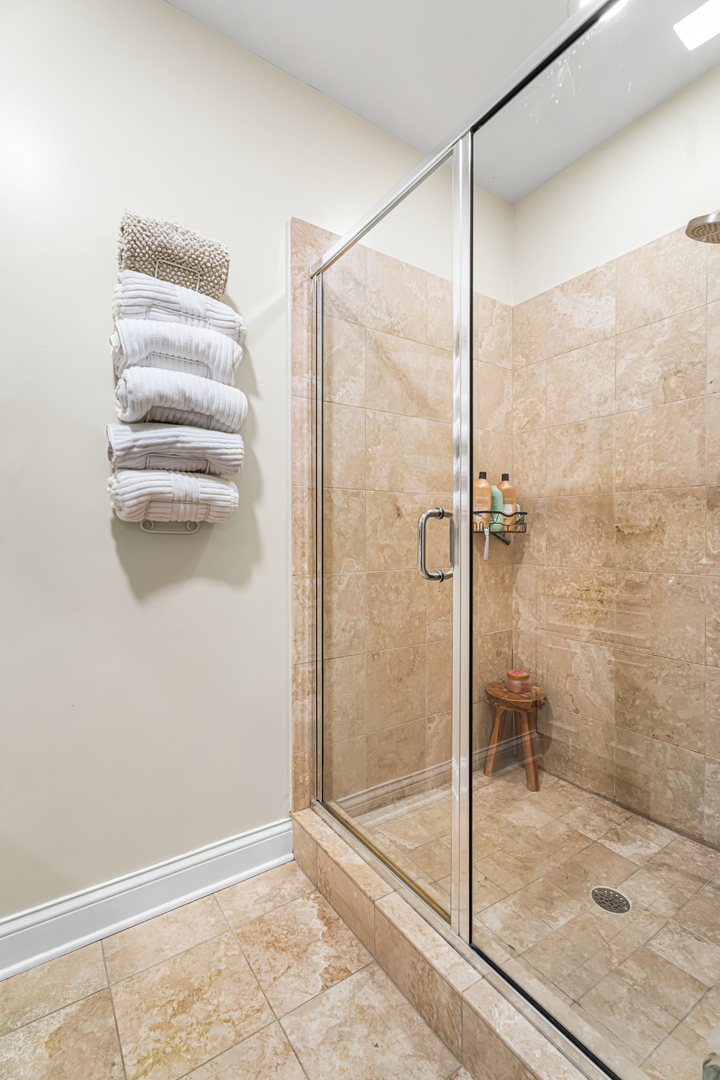 Undisclosed Address Chicago, IL 60613 - Photo 28 of 68 a bathroom with a shower