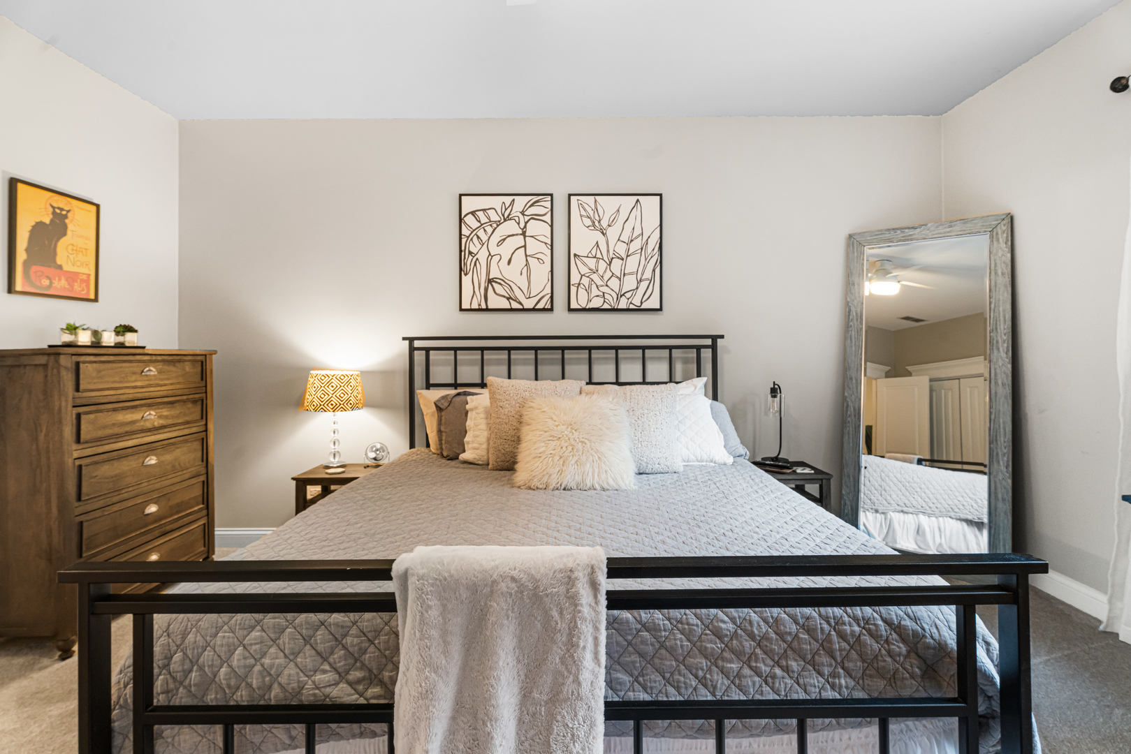 Undisclosed Address Chicago, IL 60613 - Photo 35 of 68