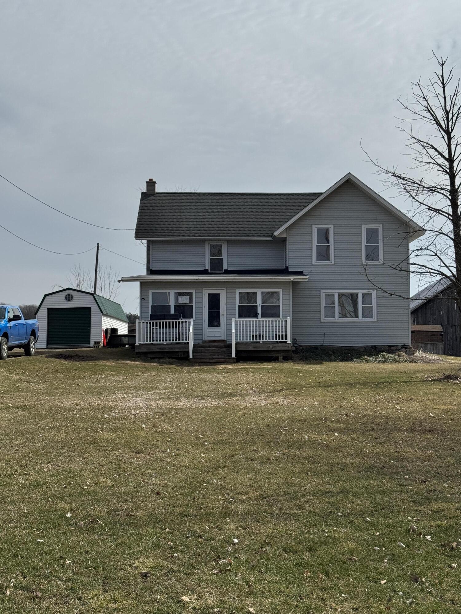 2126 200th Avenue Reed City, MI 49677 - Photo 2 of 29 IMG_3906