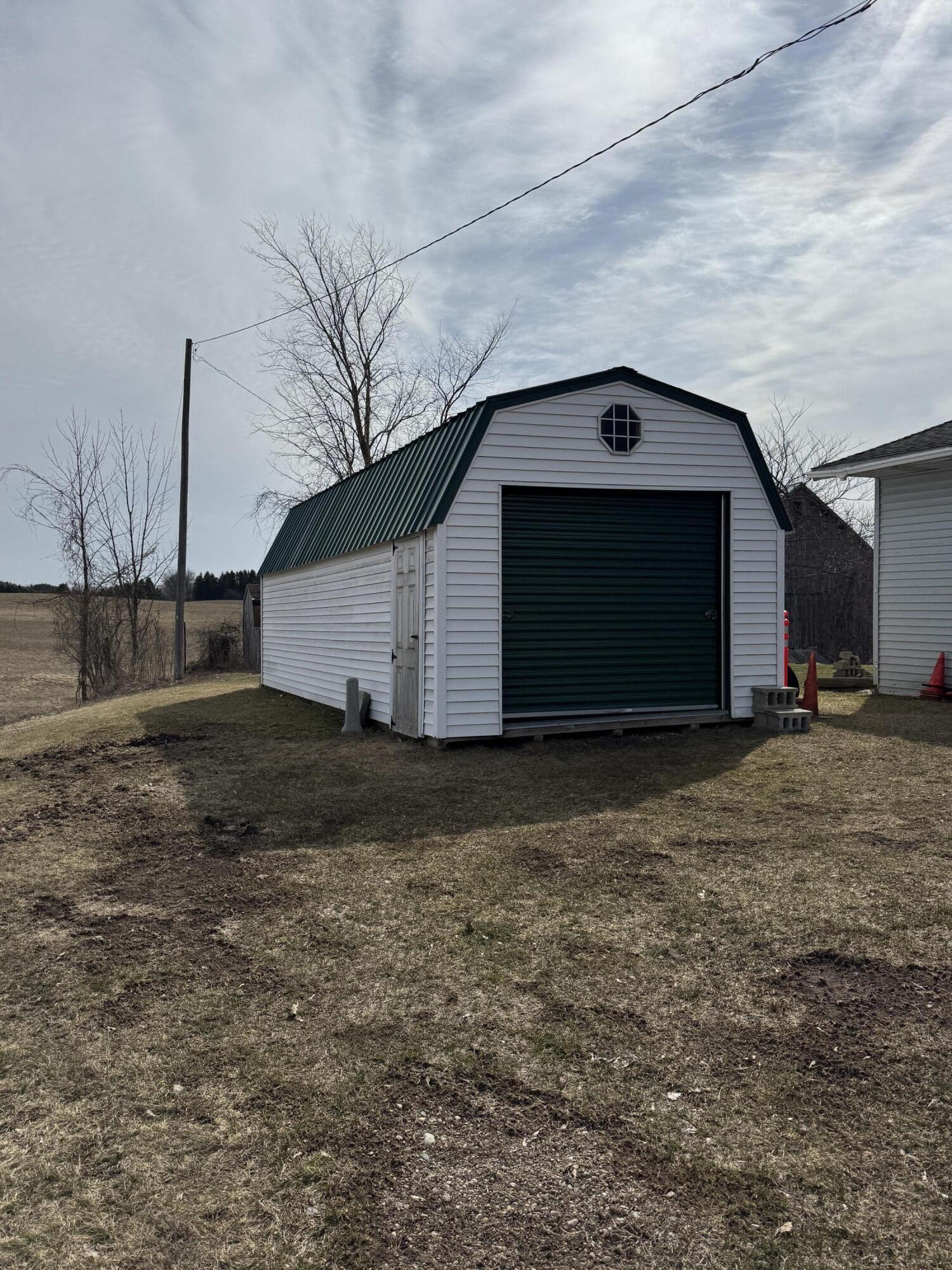 2126 200th Avenue Reed City, MI 49677 - Photo 26 of 29 IMG_3908