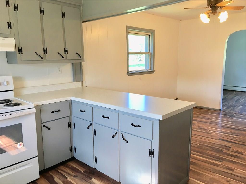 3035 Oneida Valley Road Hilliards, PA 16040 - Photo 3 of 16 Gallery Image 3