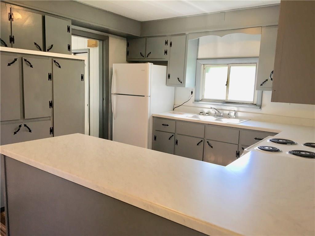 3035 Oneida Valley Road Hilliards, PA 16040 - Photo 5 of 16 Gallery Image 5