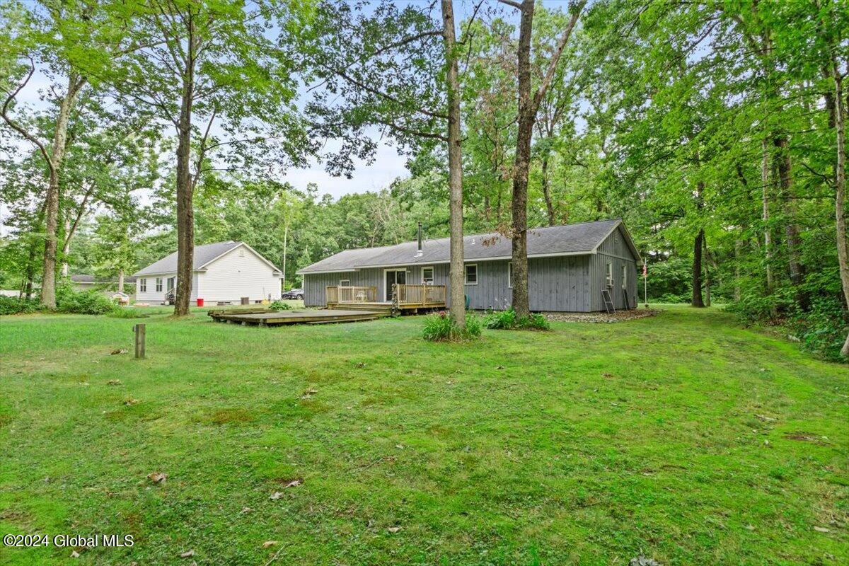 152 Butler Road Moreau, NY 12831 - Photo 3 of 26 Back House Rear Right