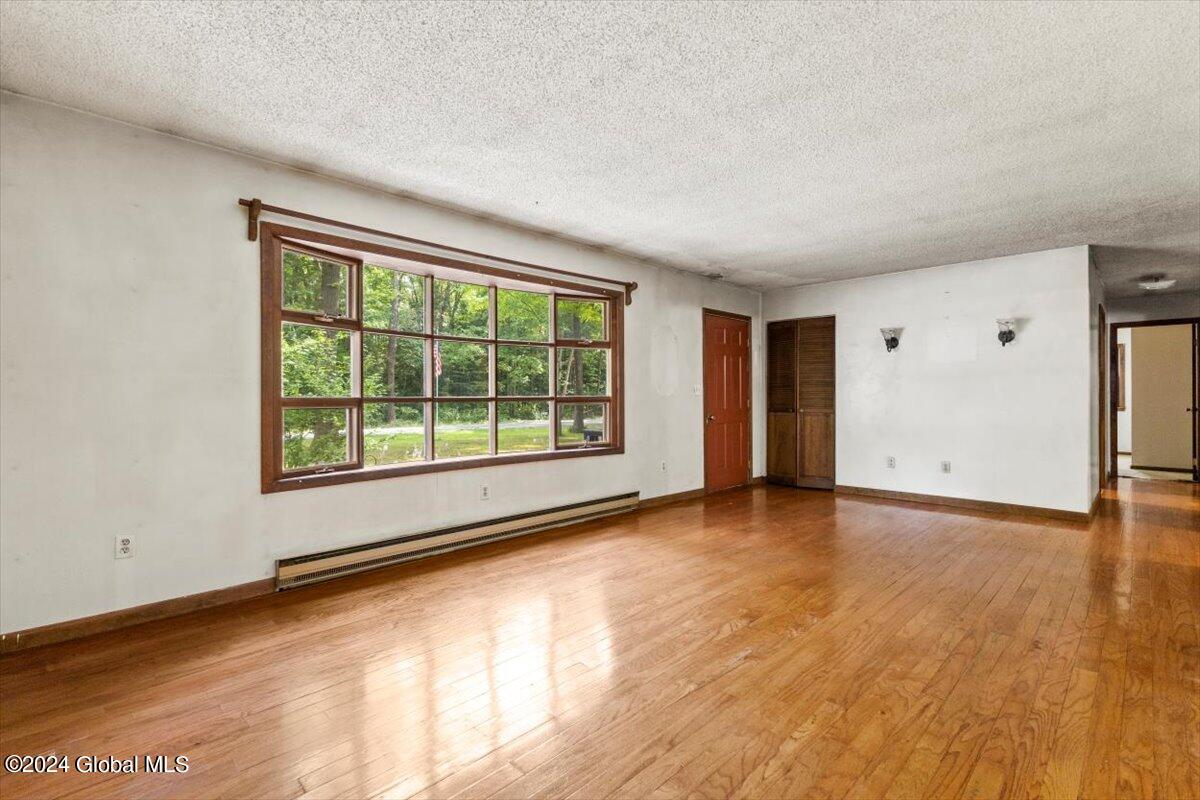 152 Butler Road Moreau, NY 12831 - Photo 7 of 26 Living Room Rear Corner