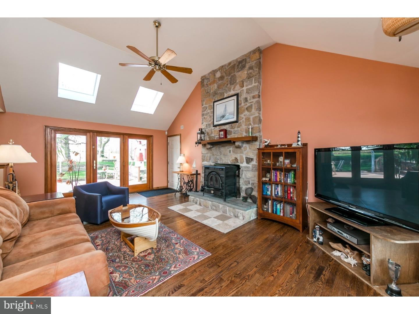 353 Merlin Road Phoenixville, PA 19460 - Photo 12 of 25 Family Room