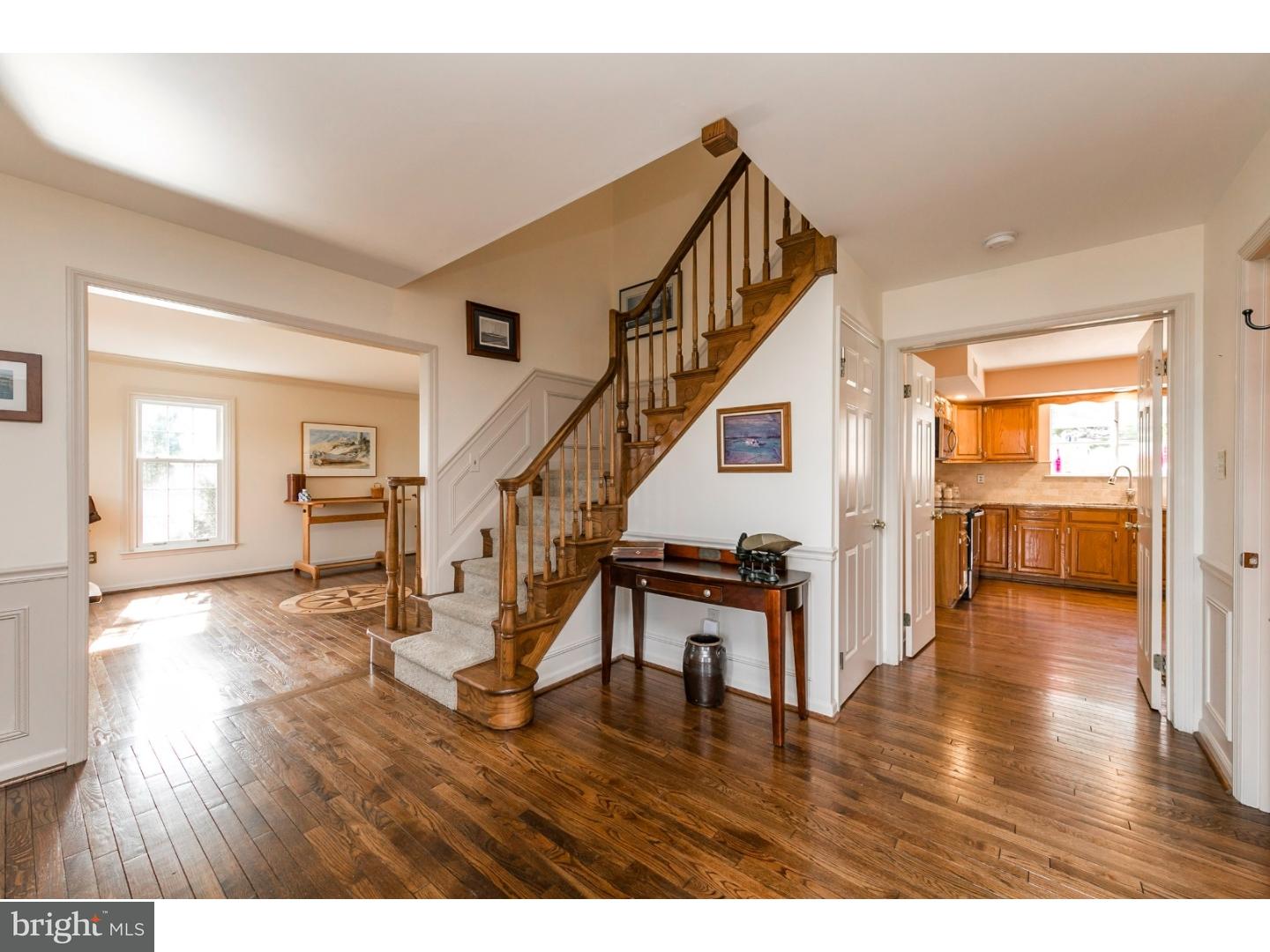 353 Merlin Road Phoenixville, PA 19460 - Photo 4 of 25 Foyer