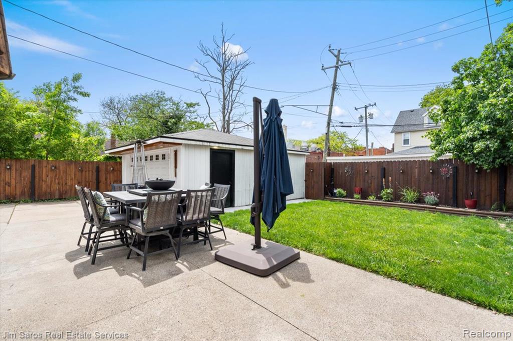 1215 Nottingham Road Grosse Pointe Park, MI 48230 - Photo 32 of 36