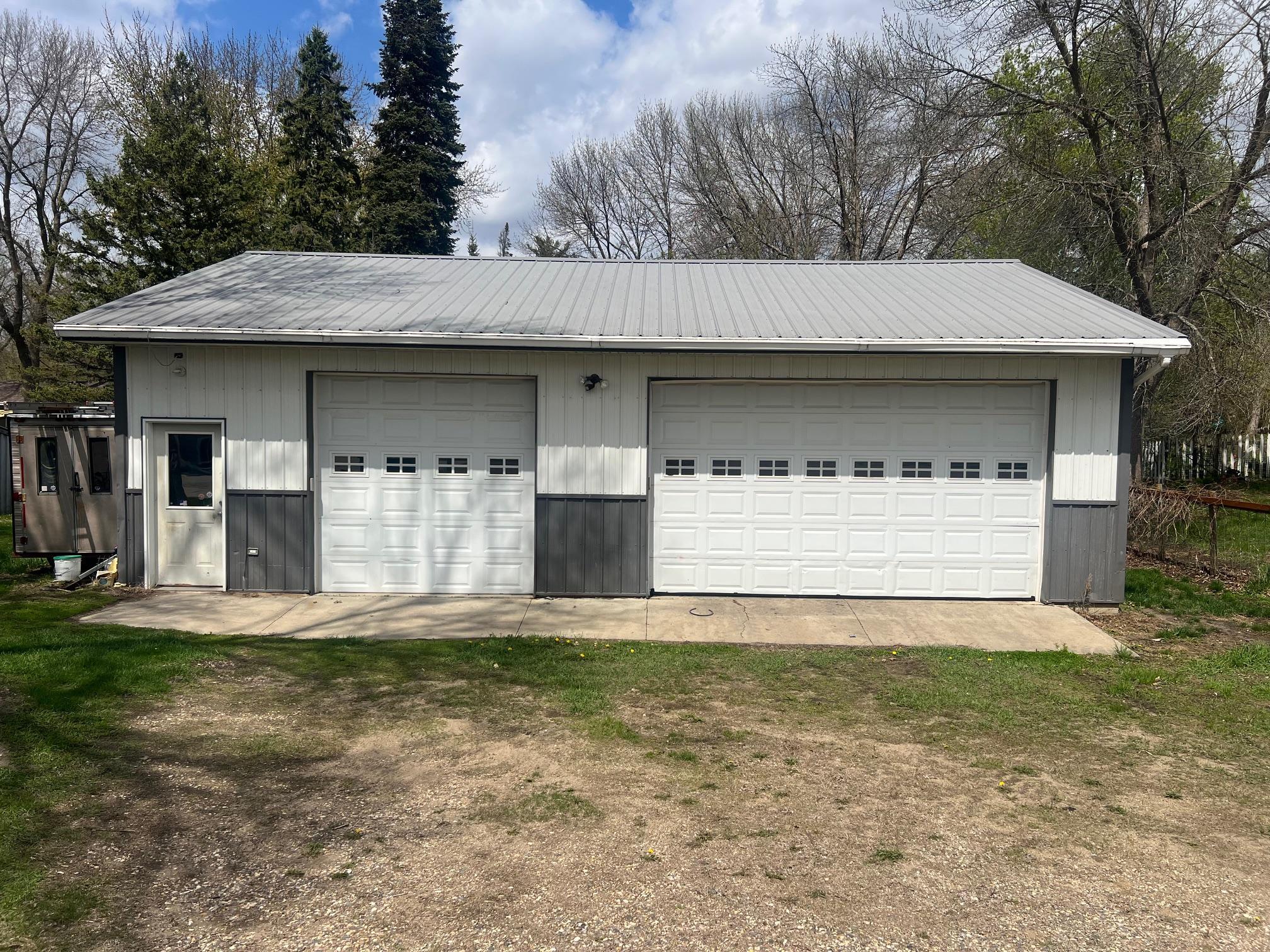 129 East Nelson Street Litchfield, MN 55355 - Photo 10 of 14