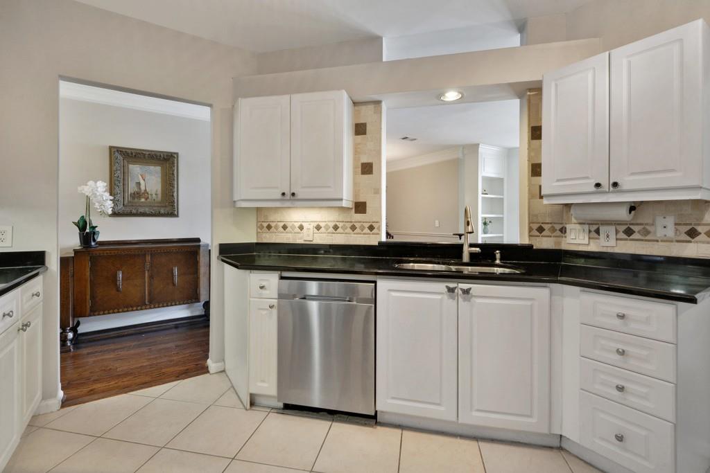 3334 Peachtree Road Northeast, Unit 109 Atlanta, GA 30326 - Photo 4 of 26