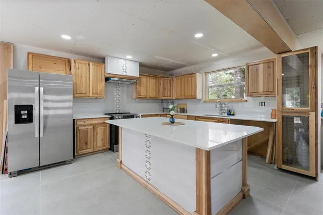 $250,000 | 823 West 3rd Street, Eddy, TX 76524