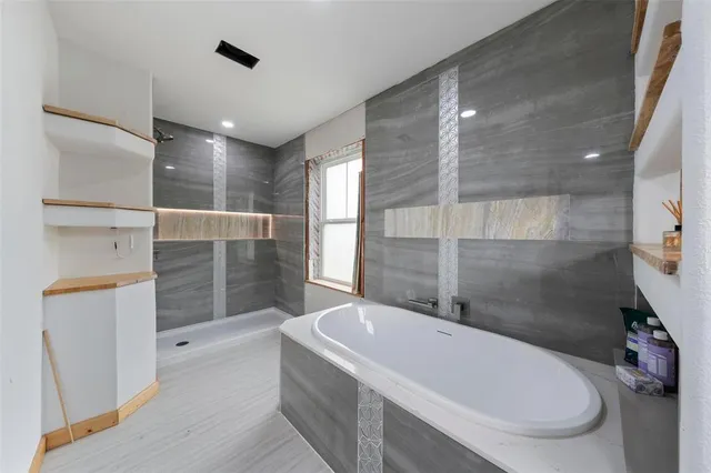 $250,000 | 823 West 3rd Street, Eddy, TX 76524