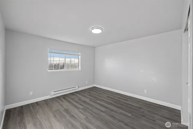 $1,815,000 | 23110 30th Avenue South, Des Moines, WA 98198