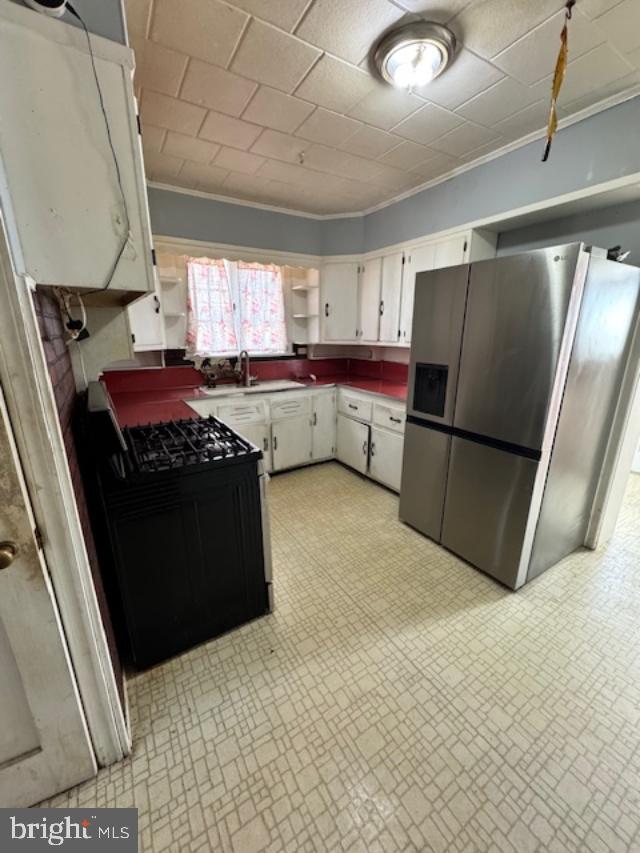 1136 Stirling Street Coatesville, PA 19320 - Photo 9 of 20