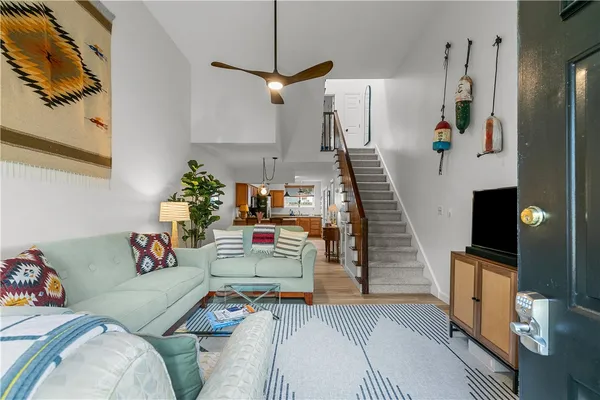 $3,000 | 26 West Narragansett Avenue, Unit 6, Newport, RI 02840