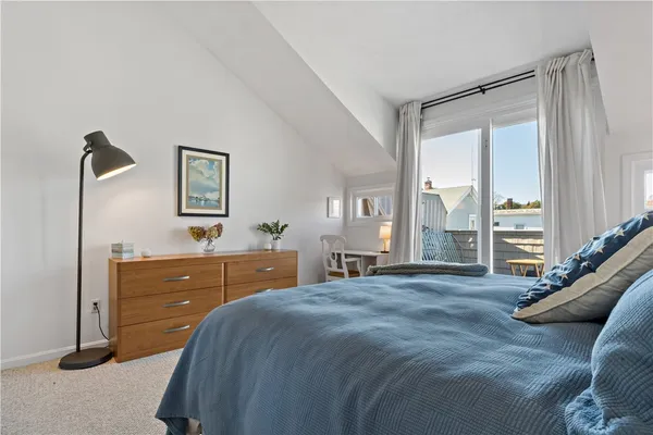 $3,000 | 26 West Narragansett Avenue, Unit 6, Newport, RI 02840