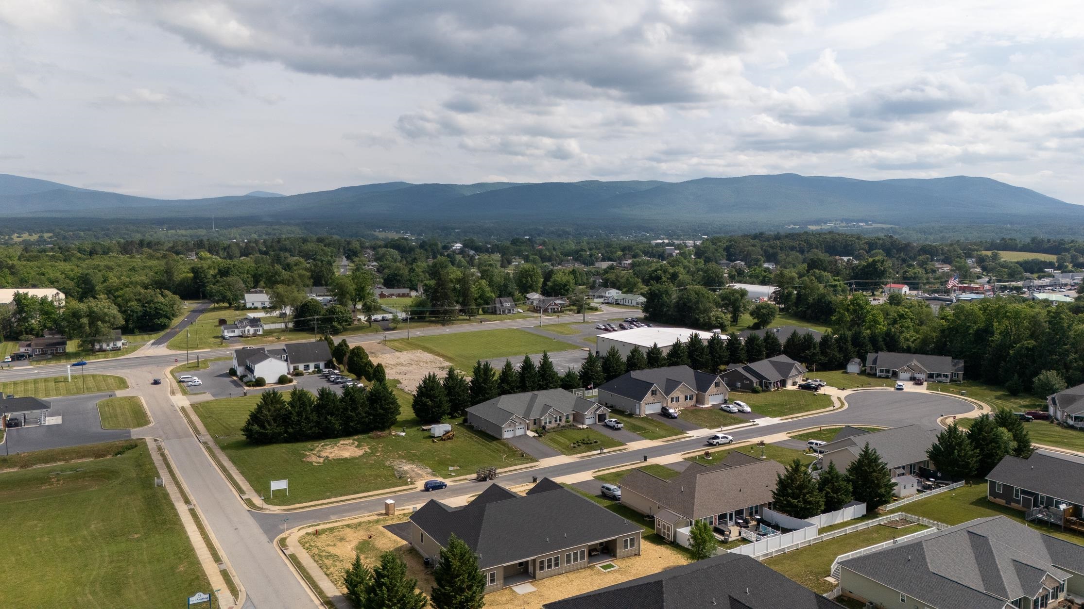 5 Meriwether Circle Stuarts Draft, VA 24477 - Photo 8 of 44