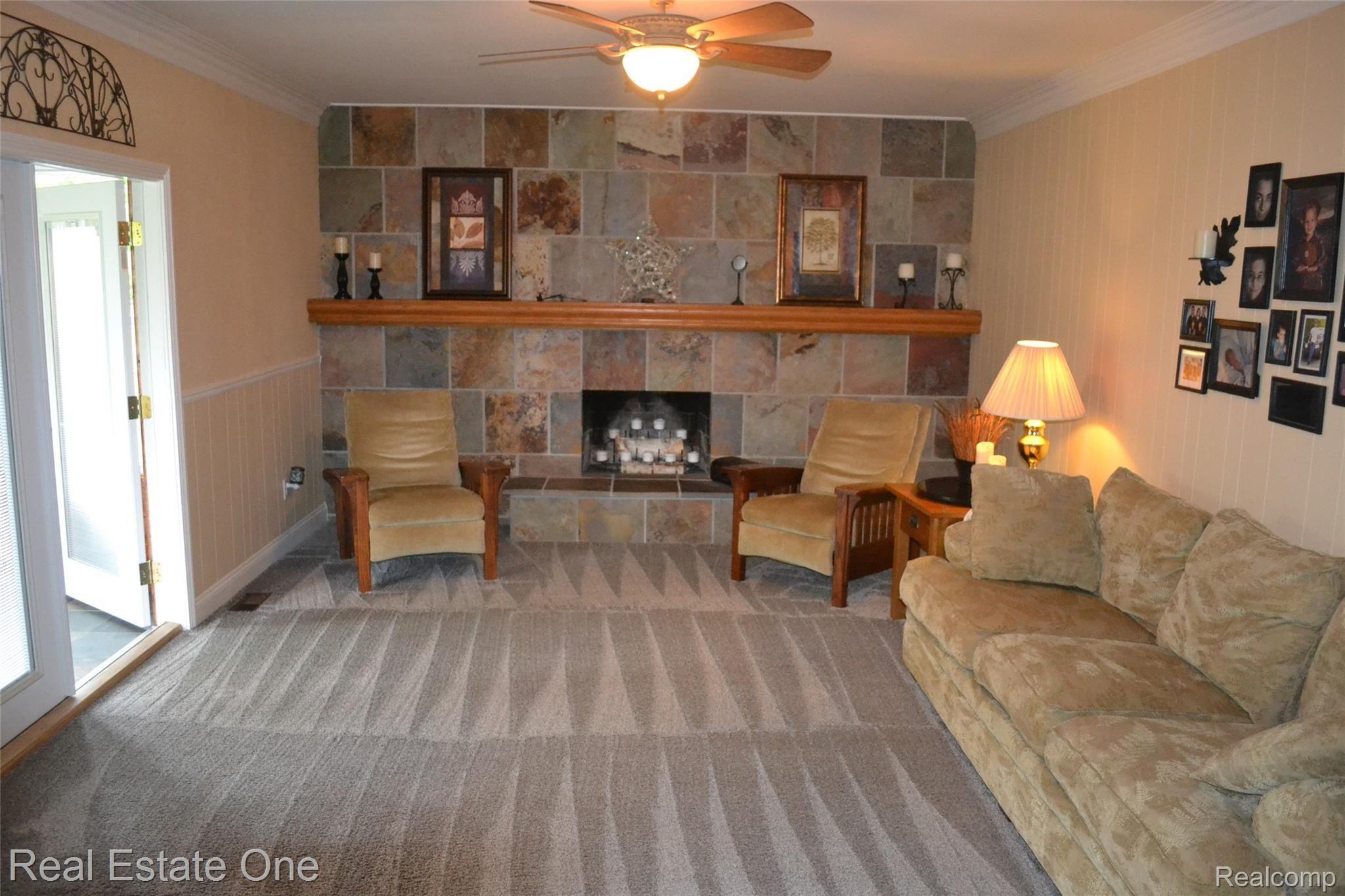5313 Dunster Road Grand Blanc, MI 48439 - Photo 6 of 27 DSC_7103.JPG