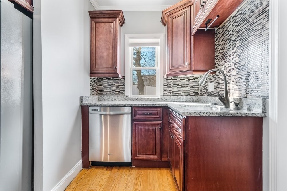 9 Cyrus Street Wakefield, MA 01880 - Photo 9 of 25