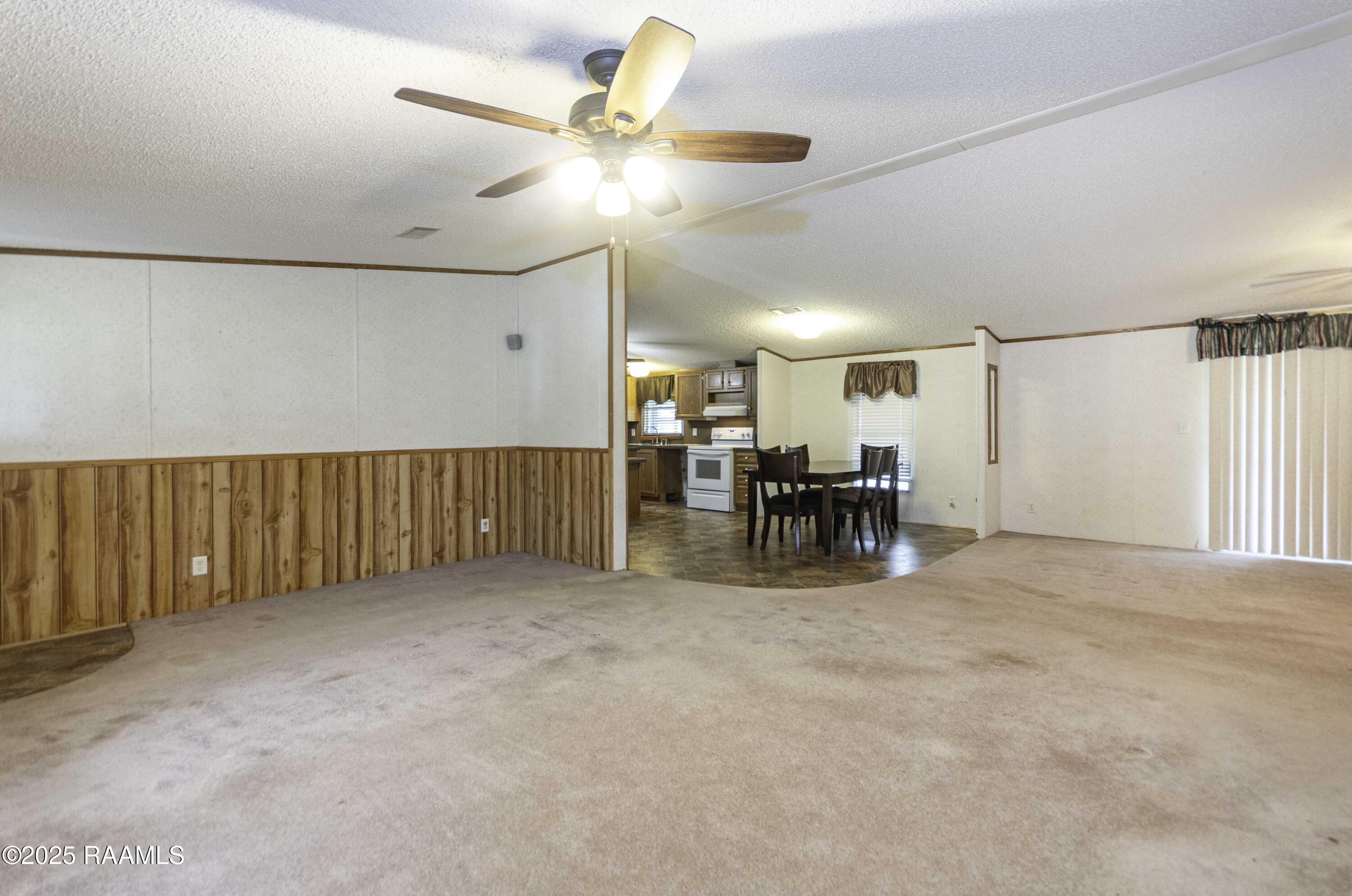 123 Whitmore Road Scott, LA 70583 - Photo 4 of 25 Living Area 3