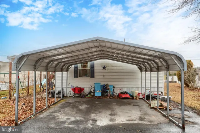 a view of a house with a patio