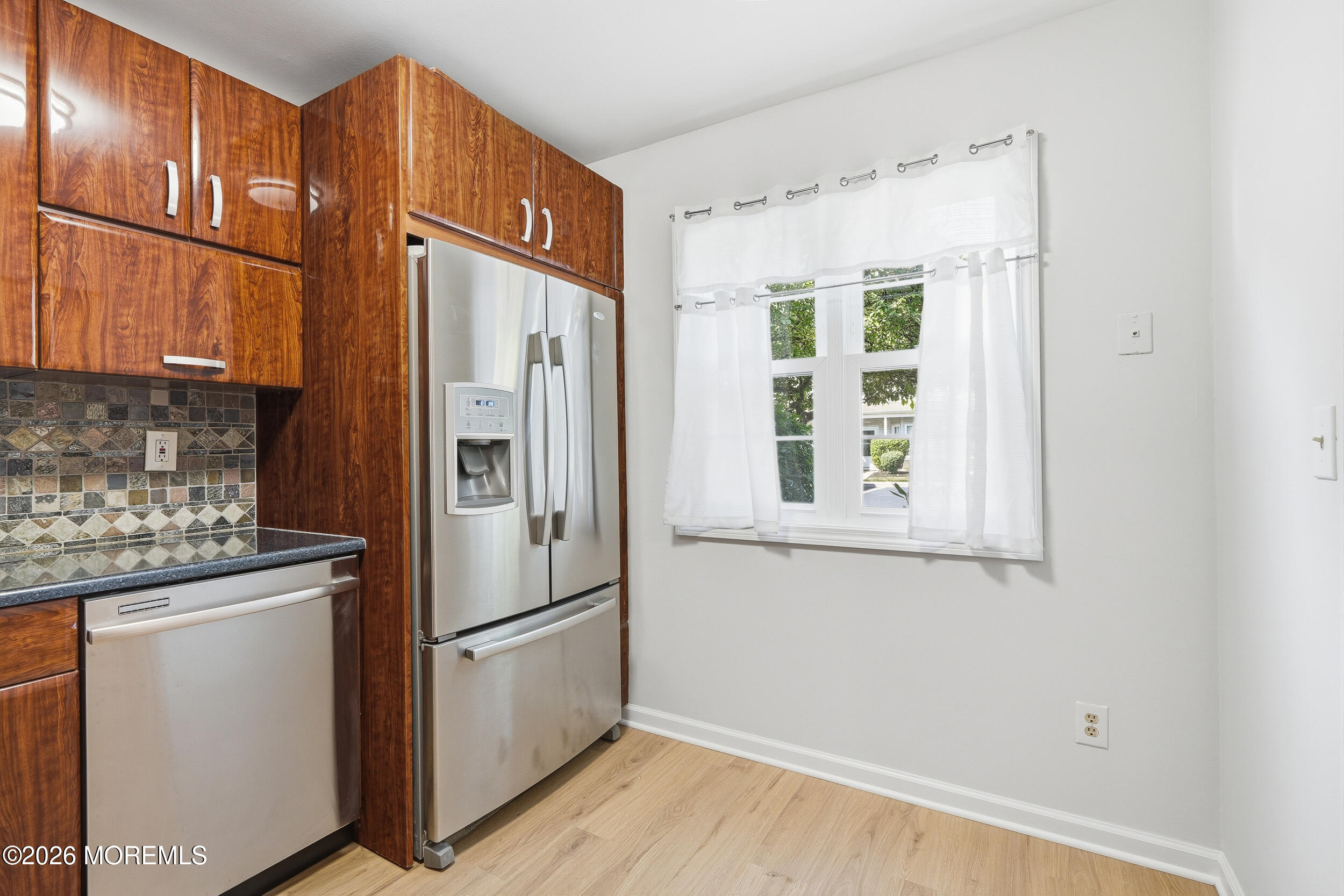 60 County Road, Unit J67 Cliffwood, NJ 07721 - Photo 17 of 38 026