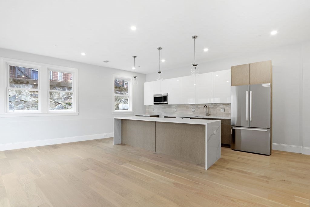 21 Glen Road, Unit 11 Boston, MA 02130 - Photo 3 of 12