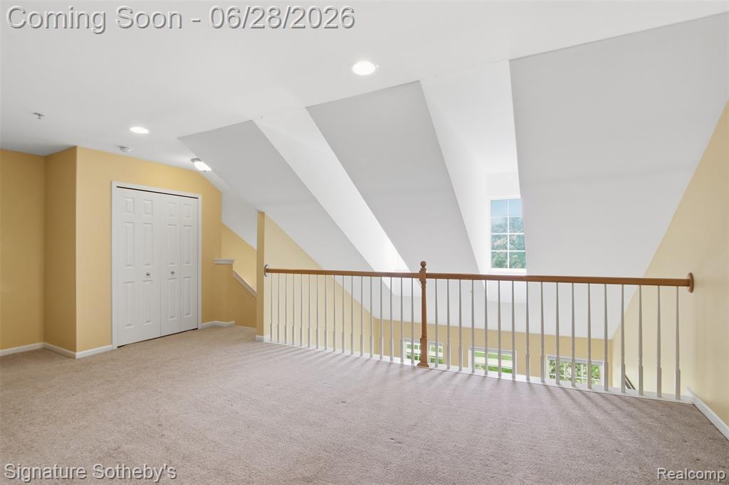 1091 Beaver Run Troy, MI 48083 - Photo 20 of 28