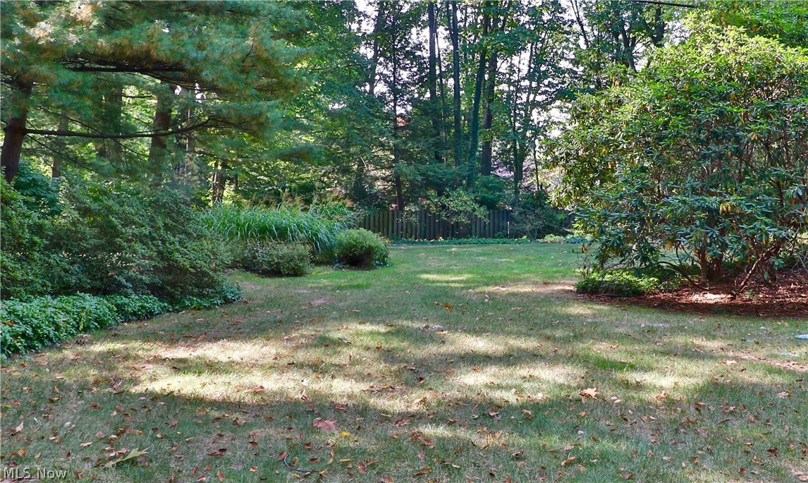 2304 Stockbridge Road Akron, OH 44313 - Photo 32 of 35