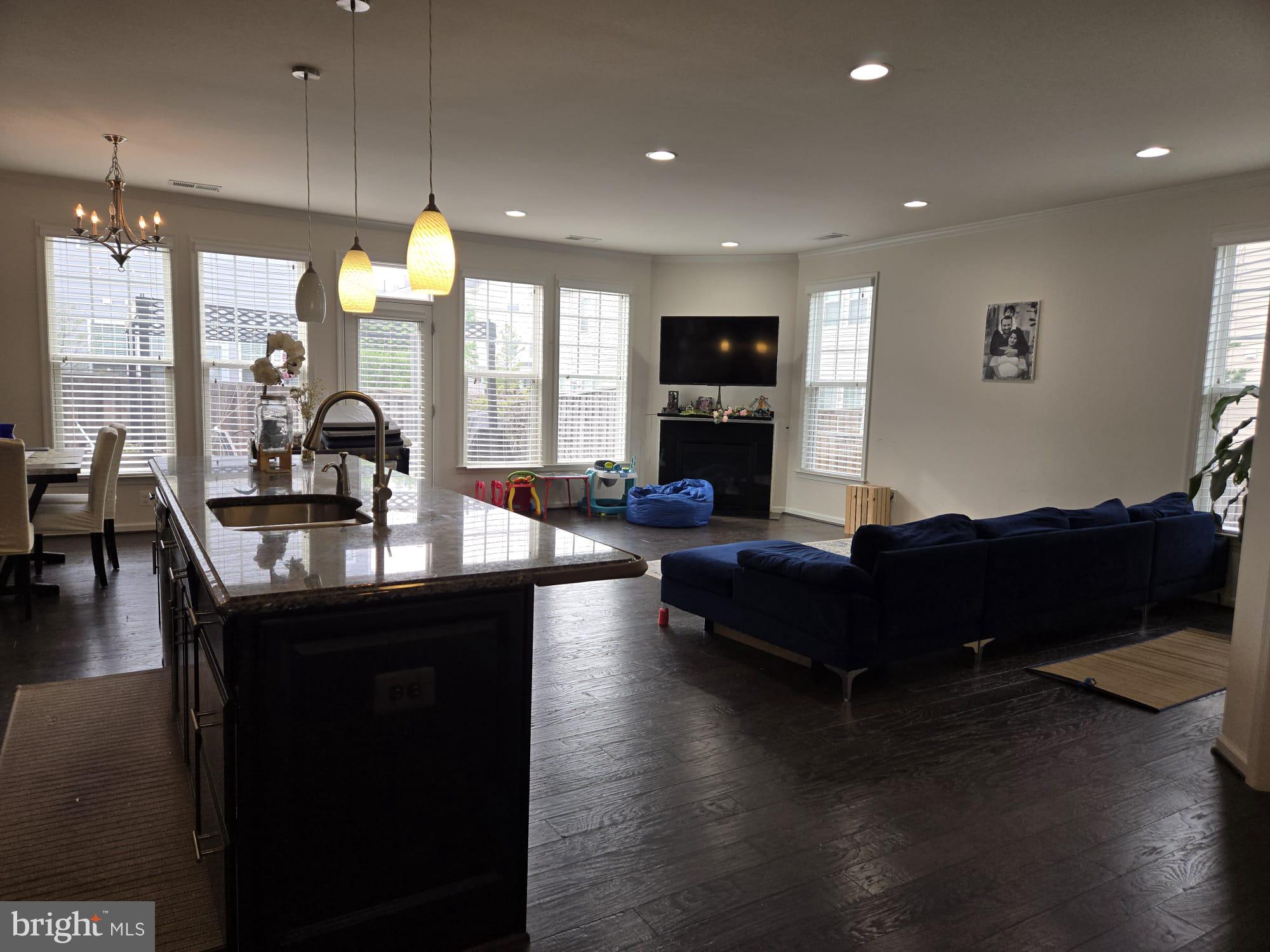 42324 Benfold Square Brambleton, VA 20148 - Photo 15 of 50