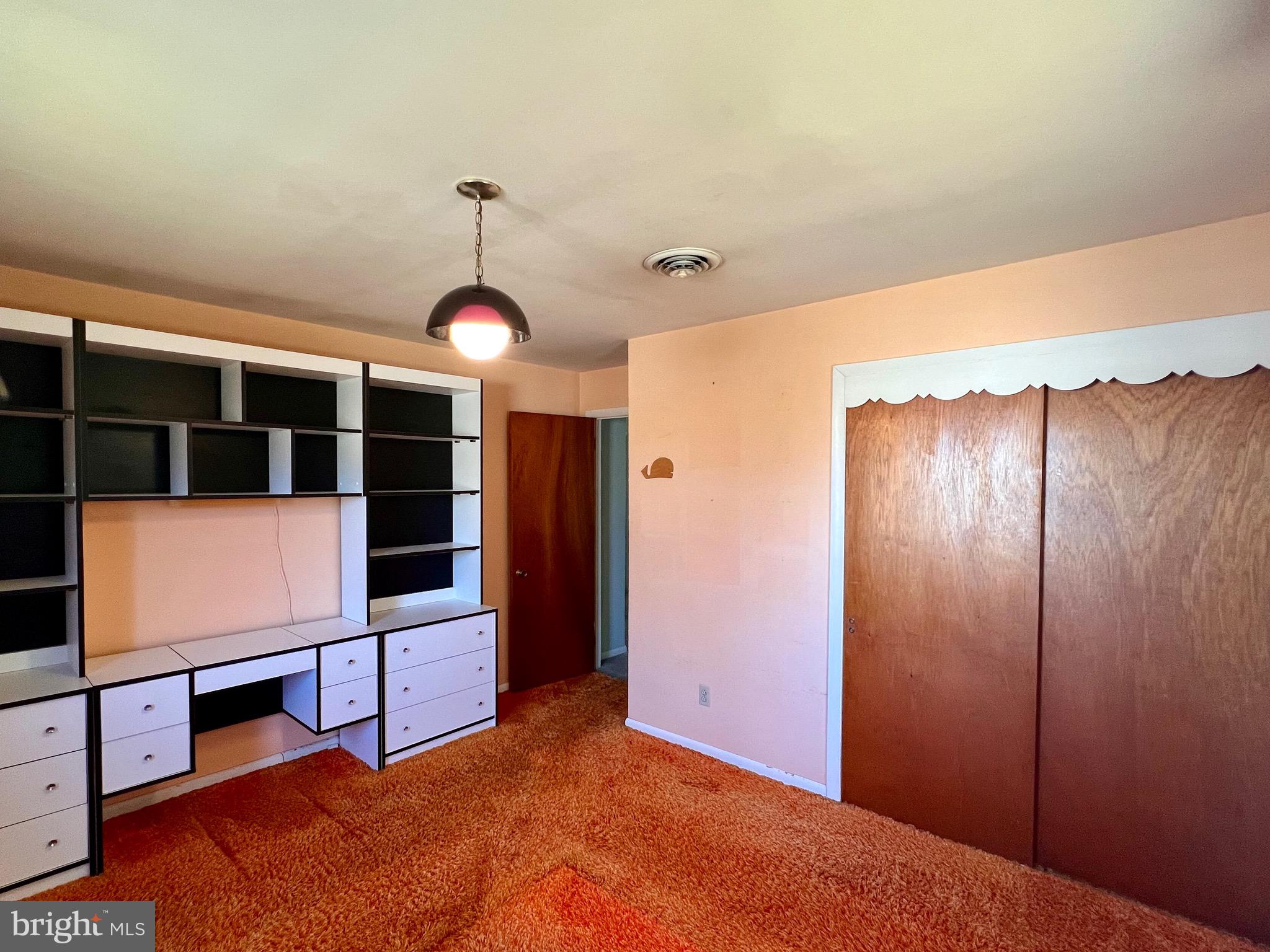 781 Mountain View Road Reading, PA 19607 - Photo 16 of 25