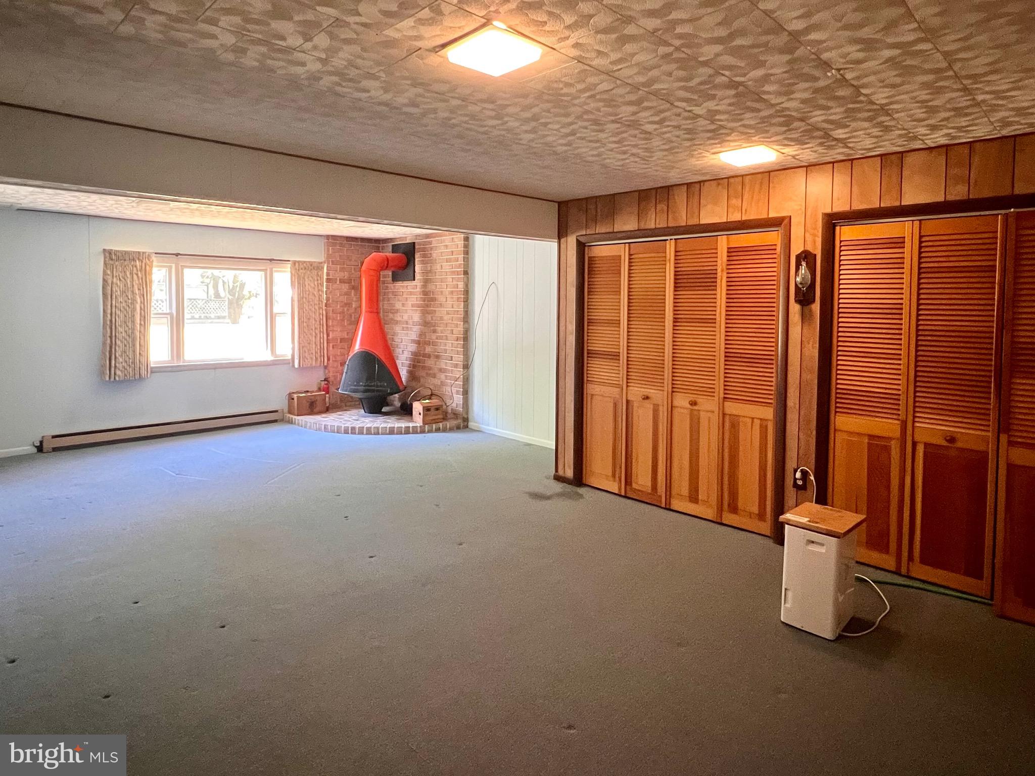 781 Mountain View Road Reading, PA 19607 - Photo 20 of 25