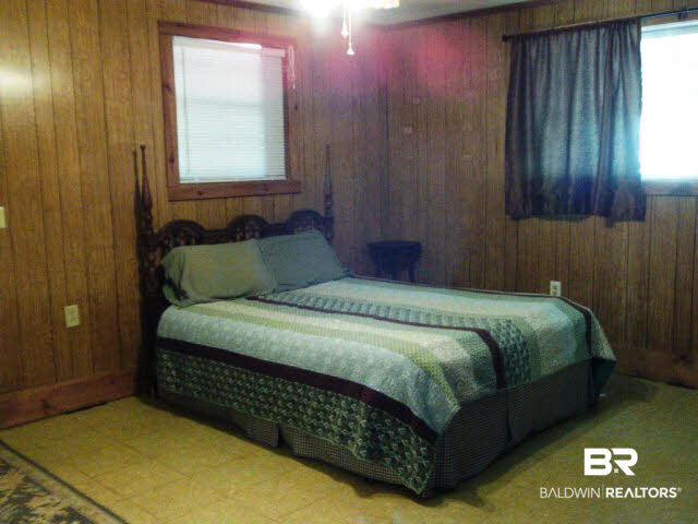 33785 Lost River Road Seminole, AL 36574 - Photo 19 of 29 Guest Bedroom