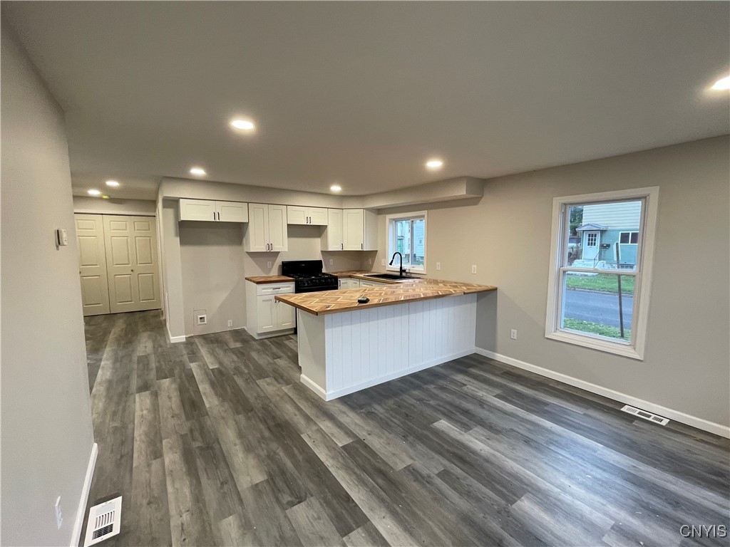 119 Pine Street Fulton, NY 13069 - Photo 4 of 22