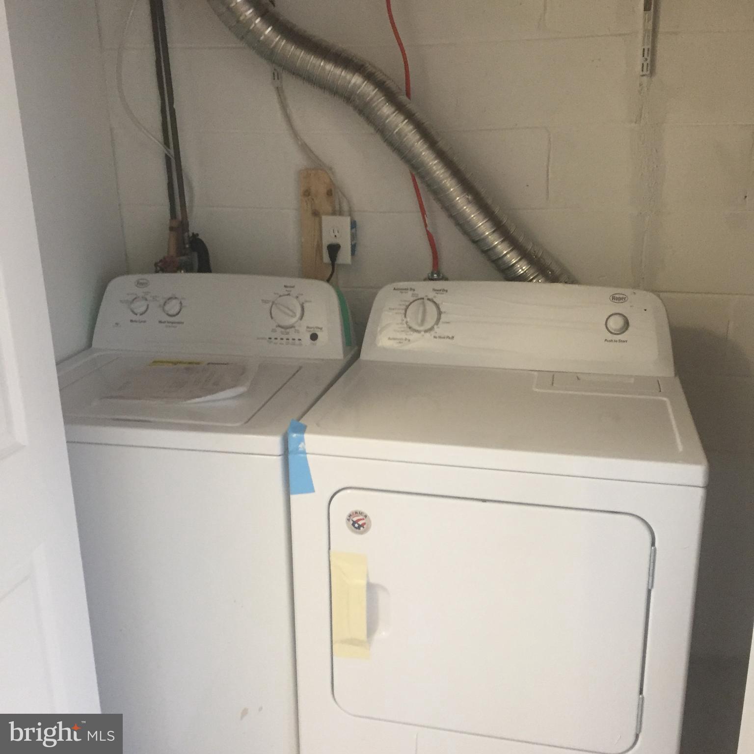 1221 Newfield Road Baltimore, MD 21207 - Photo 18 of 26 LAUNDRY ROOM