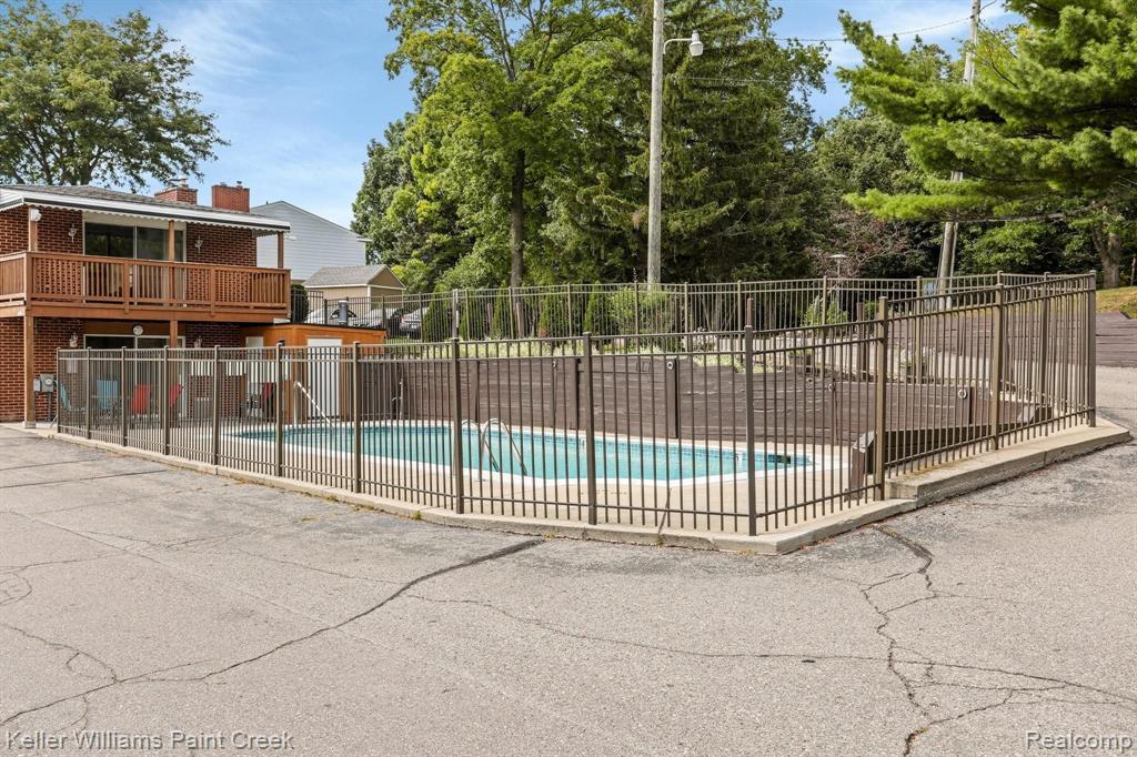 6645 Andersonville Road Clarkston, MI 48346 - Photo 24 of 30