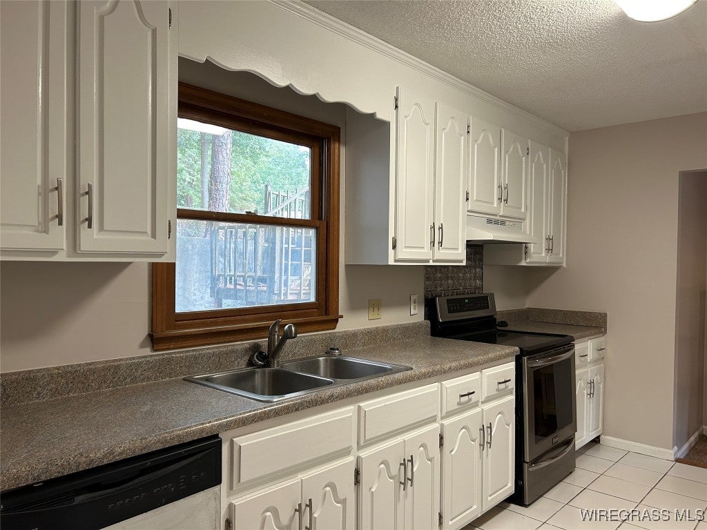 112 Pinecrest Loop Enterprise, AL 36330 - Photo 9 of 28 Gallery Image 9