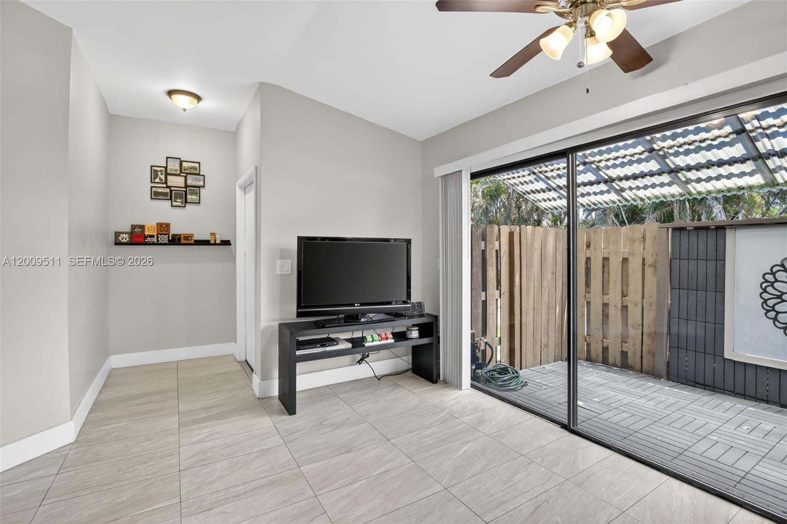 4283 South Pine Island Road Davie, FL 33328 - Photo 8 of 58