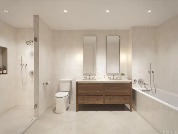 $1,250,000 | 30-55 Vernon Boulevard, Unit 3M | Astoria