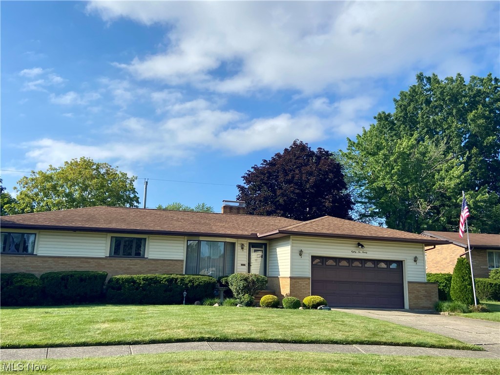 8690 Banner Lane Parma, OH 44129 - Photo 1 of 29