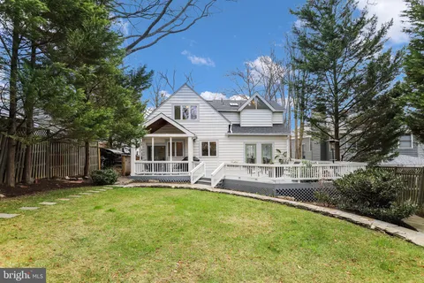 $2,175,000 | 5045 Cathedral Avenue Northwest, Washington, DC 20016
