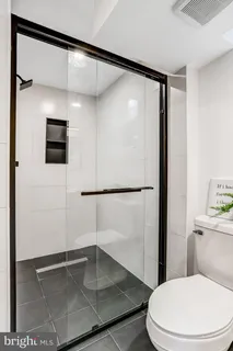 $2,175,000 | 5045 Cathedral Avenue Northwest, Washington, DC 20016