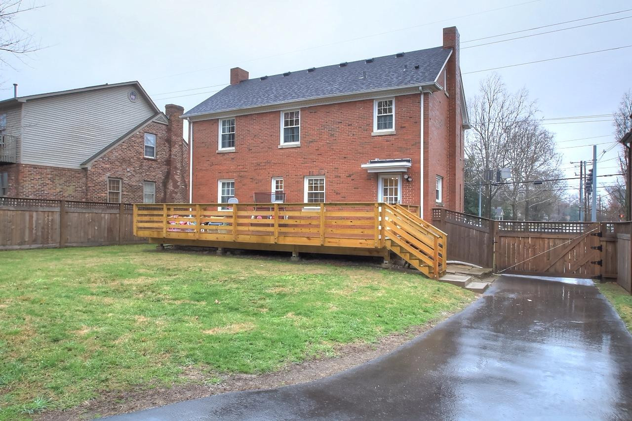 1824 Nicholasville Road Lexington, KY 40503 - Photo 26 of 28 Photo 26