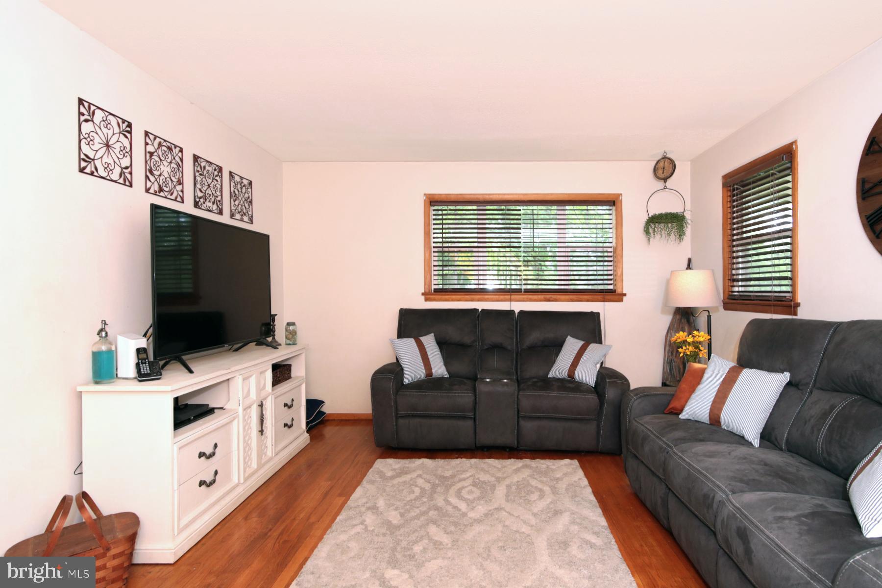 1190 Syner Road Annville, PA 17003 - Photo 14 of 44 First floor family room