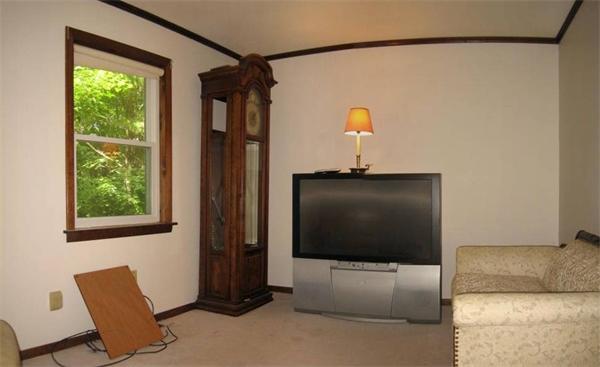 141 Packardville Road Pelham, MA 01002 - Photo 13 of 18