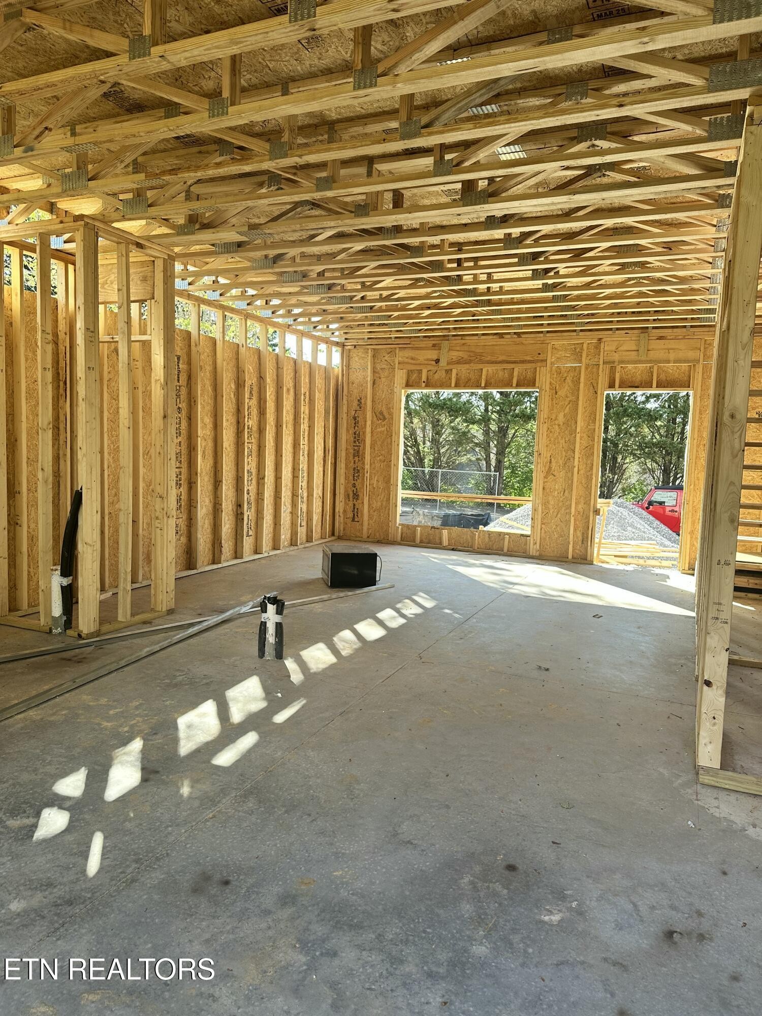 481 Broome Road Northwest, Unit 204 Knoxville, TN 37909 - Photo 7 of 9 Gallery Image 7