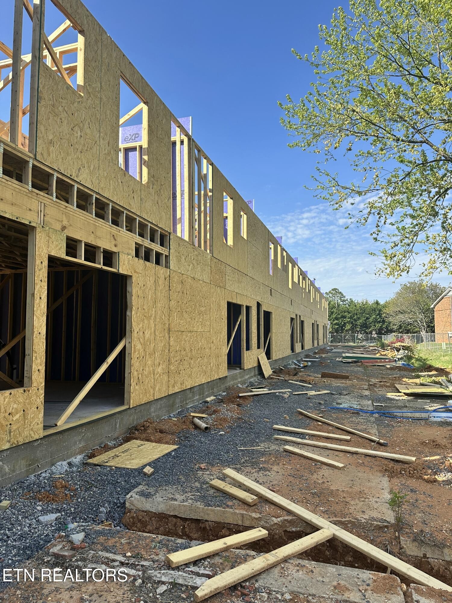 481 Broome Road Northwest, Unit 204 Knoxville, TN 37909 - Photo 8 of 9 Gallery Image 8