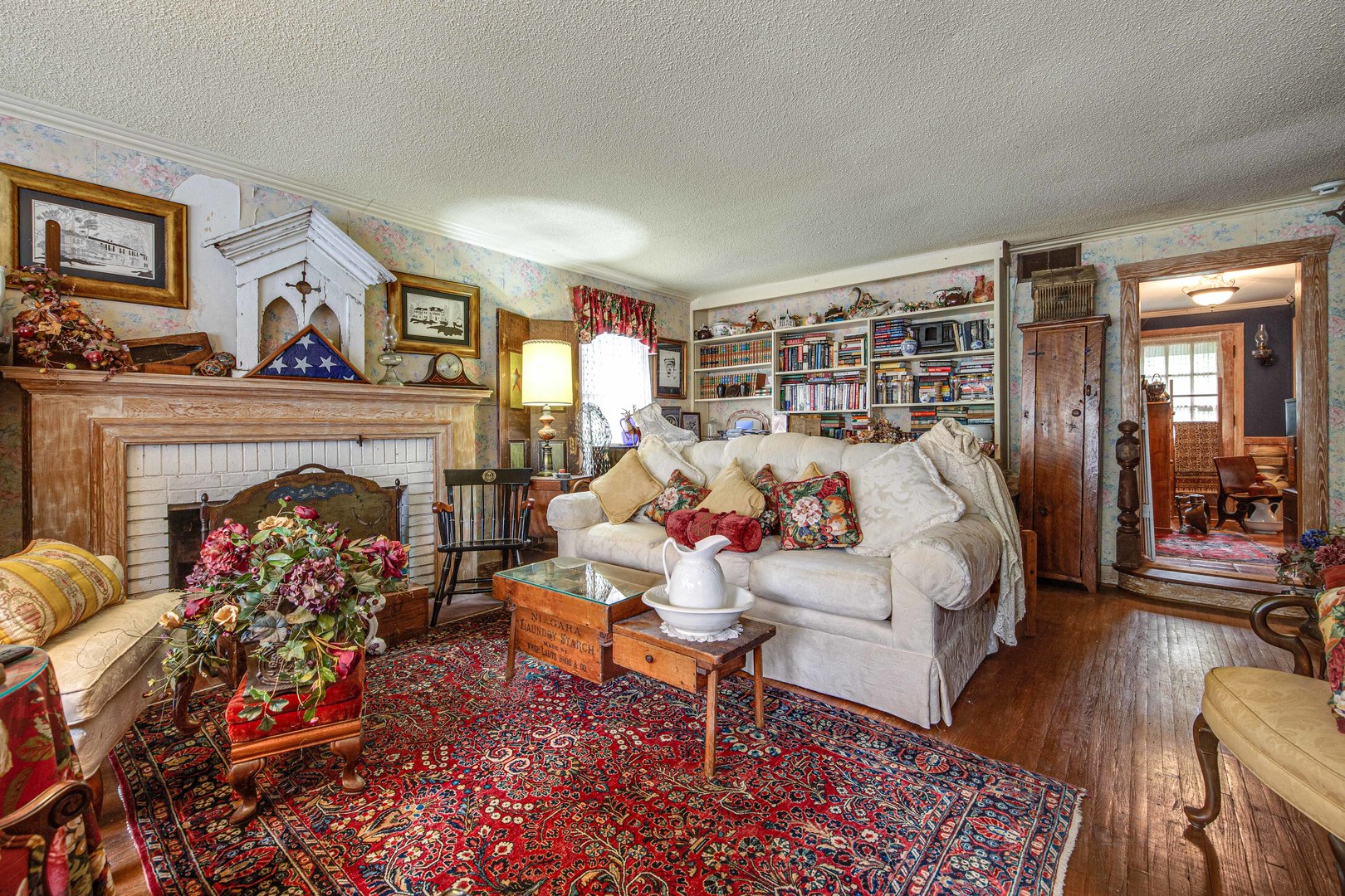 5905 Hillside Road Crystal Lake, IL 60012 - Photo 15 of 65