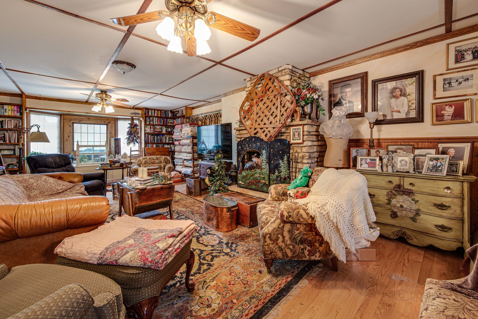 5905 Hillside Road Crystal Lake, IL 60012 - Photo 34 of 65